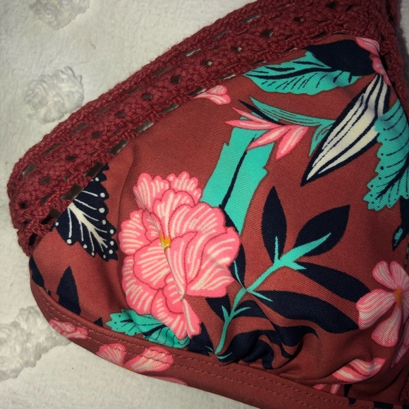 tropical crochet bikini top - Picture 4 of 4